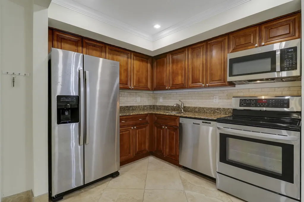 1111 Duncan Circle Palm Beach Gardens FL 33418