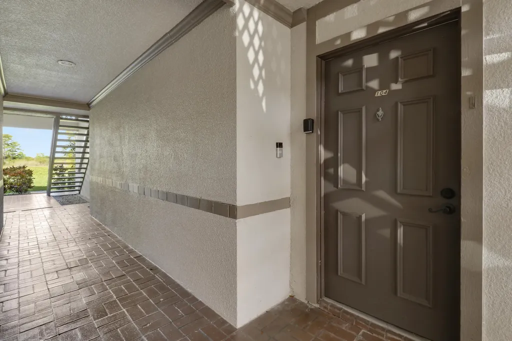 1111 Duncan Circle Palm Beach Gardens FL 33418