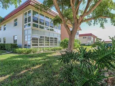 28 Pine Arbor Lane Vero Beach FL 32962