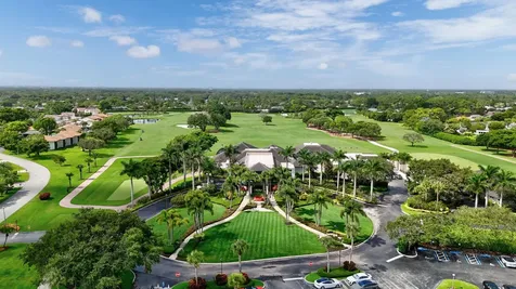 706 Foxpointe Circle Delray Beach FL 33445