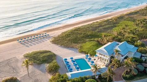 706 Foxpointe Circle Delray Beach FL 33445