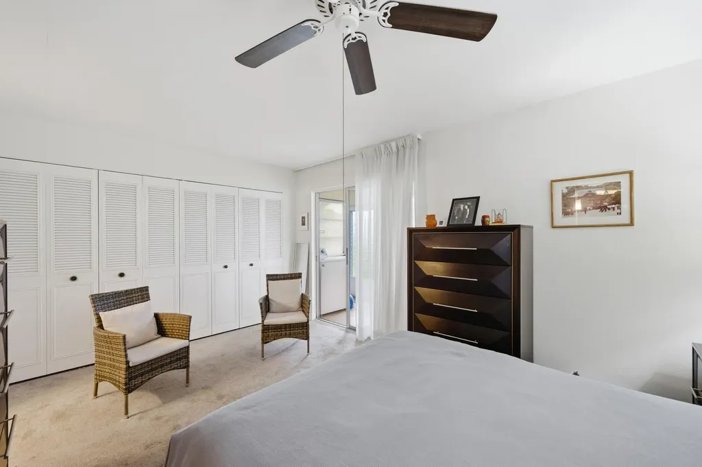 387 Flanders I Delray Beach FL 33484