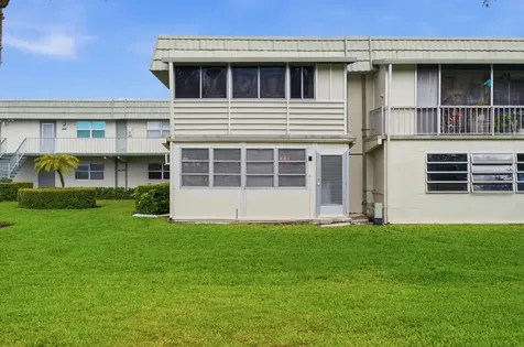 387 Flanders I Delray Beach FL 33484