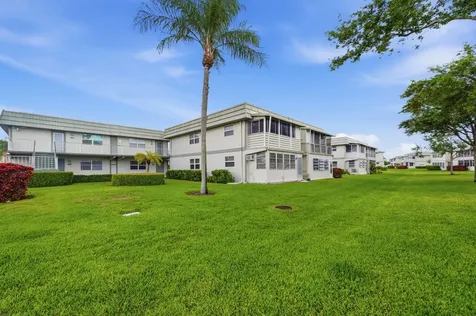 387 Flanders I Delray Beach FL 33484