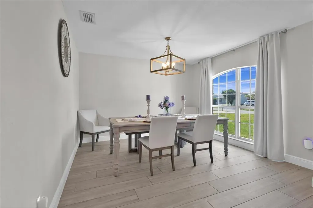 538 SW Comet Terrace Port St Lucie FL 34953