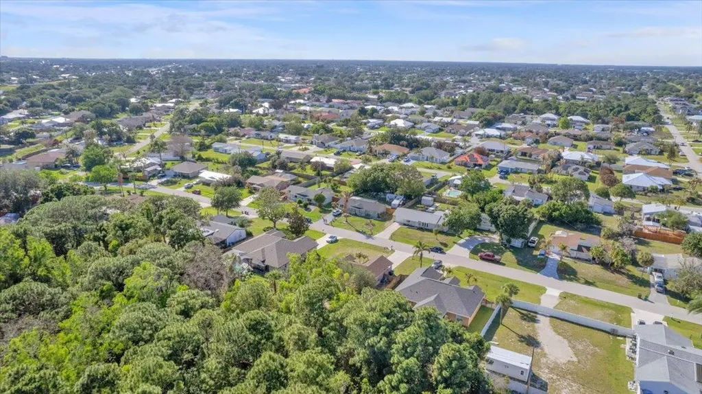 538 SW Comet Terrace Port St Lucie FL 34953