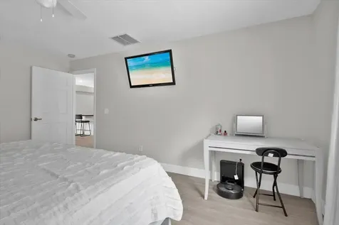 538 SW Comet Terrace Port St Lucie FL 34953