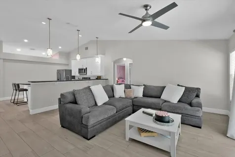 538 SW Comet Terrace Port St Lucie FL 34953