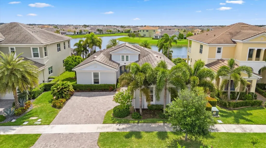 4616 Canopy Grove Drive Westlake FL 33470