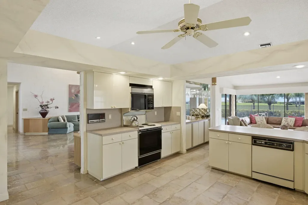 10330 Silver Lake Drive Boca Raton FL 33428