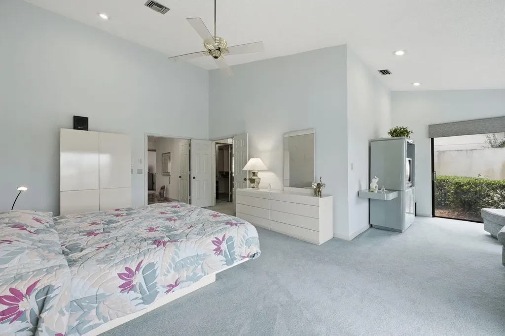 10330 Silver Lake Drive Boca Raton FL 33428