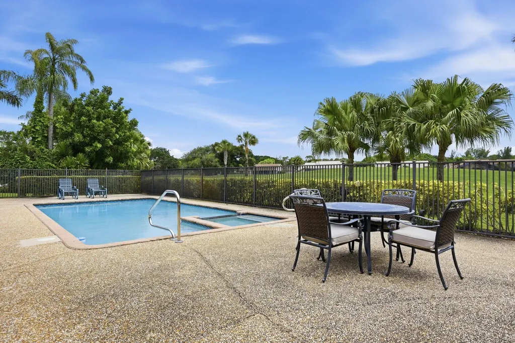 10330 Silver Lake Drive Boca Raton FL 33428