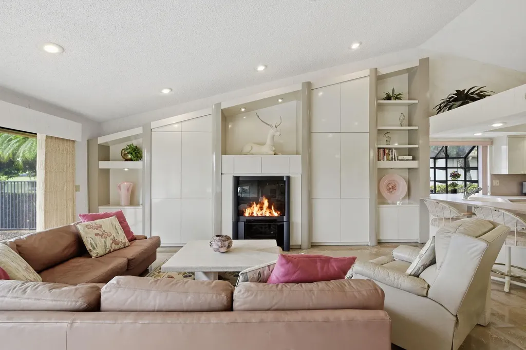 10330 Silver Lake Drive Boca Raton FL 33428