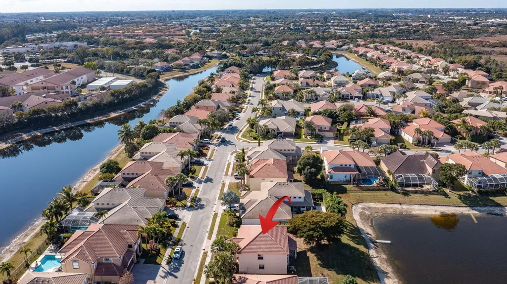 3887 Hamilton Key West Palm Beach FL 33411