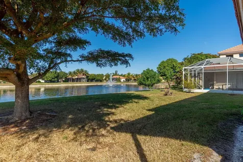 3887 Hamilton Key West Palm Beach FL 33411