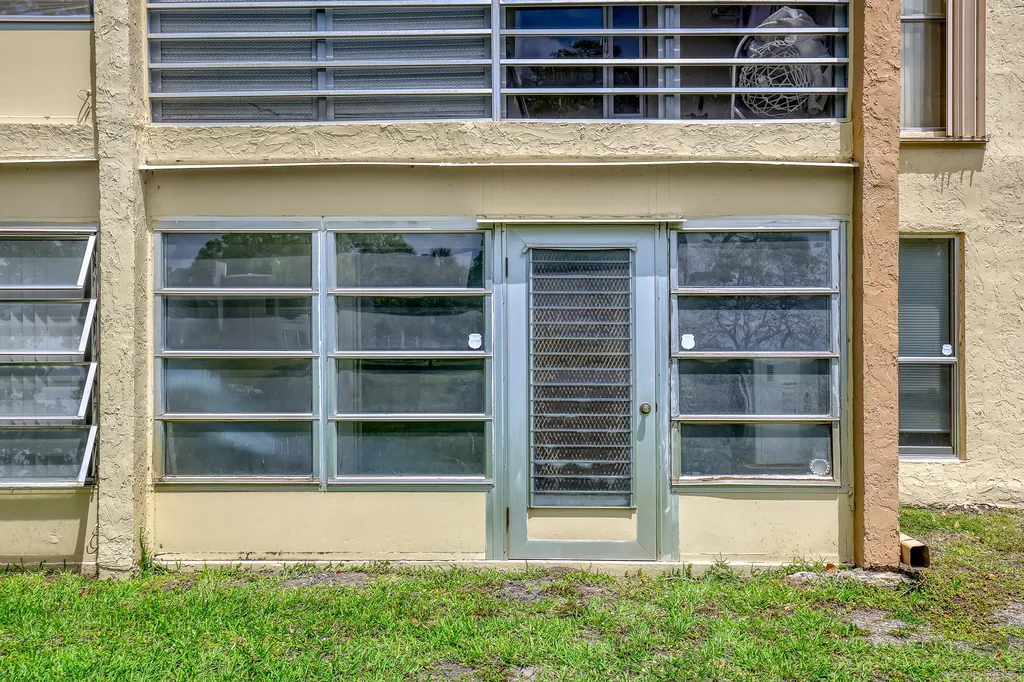 2800 Fiore Way Delray Beach FL 33445