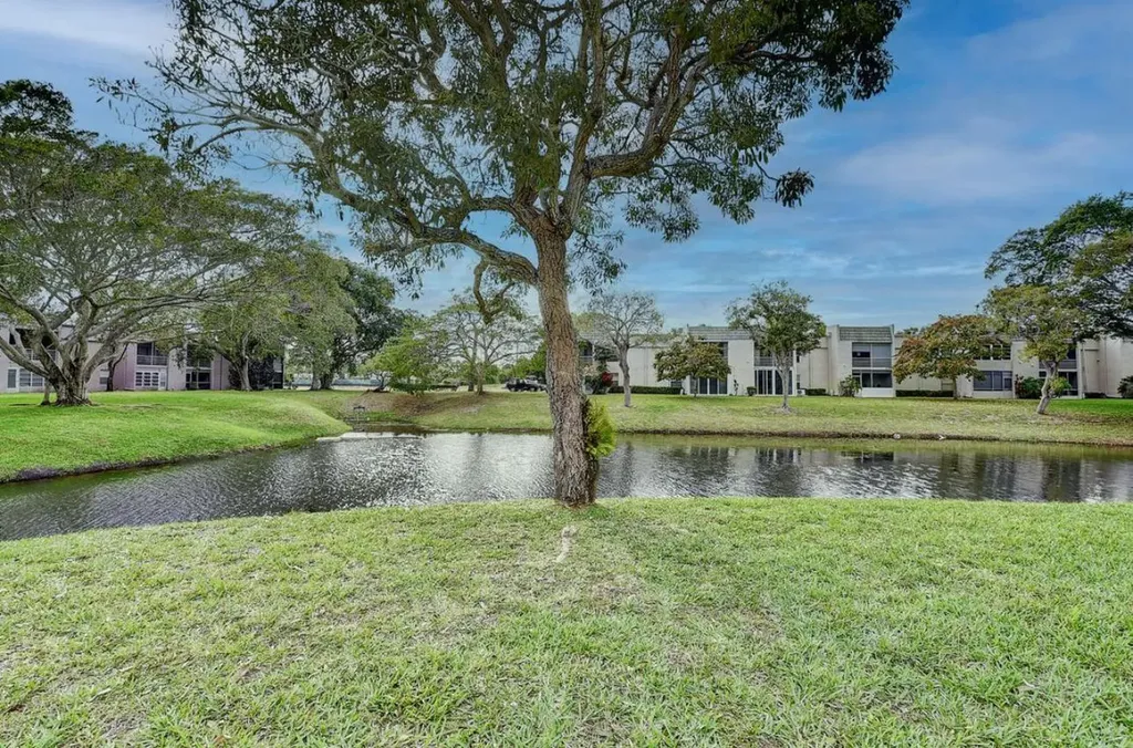 2800 Fiore Way Delray Beach FL 33445
