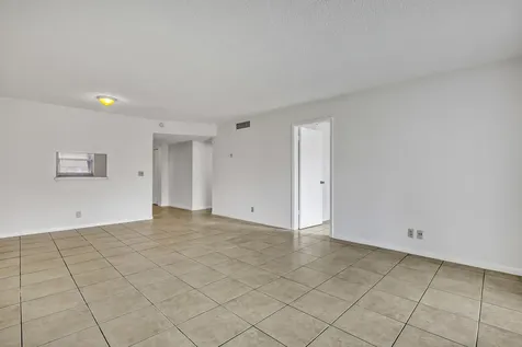 2800 Fiore Way Delray Beach FL 33445