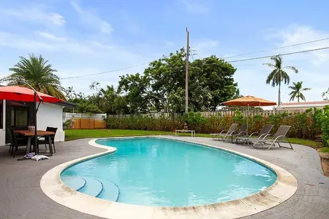 1411 NE 41st Street Oakland Park FL 33334
