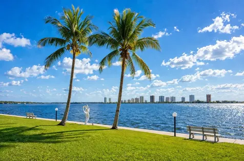 301 Lake Shore Drive Lake Park FL 33403