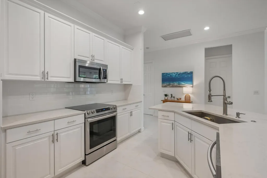 2920 Twin Oaks Way Wellington FL 33414