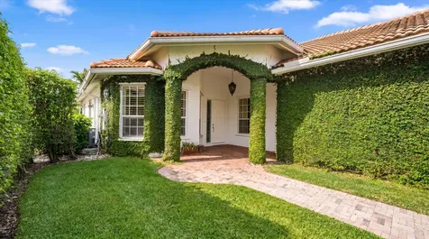 2920 Twin Oaks Way Wellington FL 33414