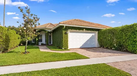 2920 Twin Oaks Way Wellington FL 33414