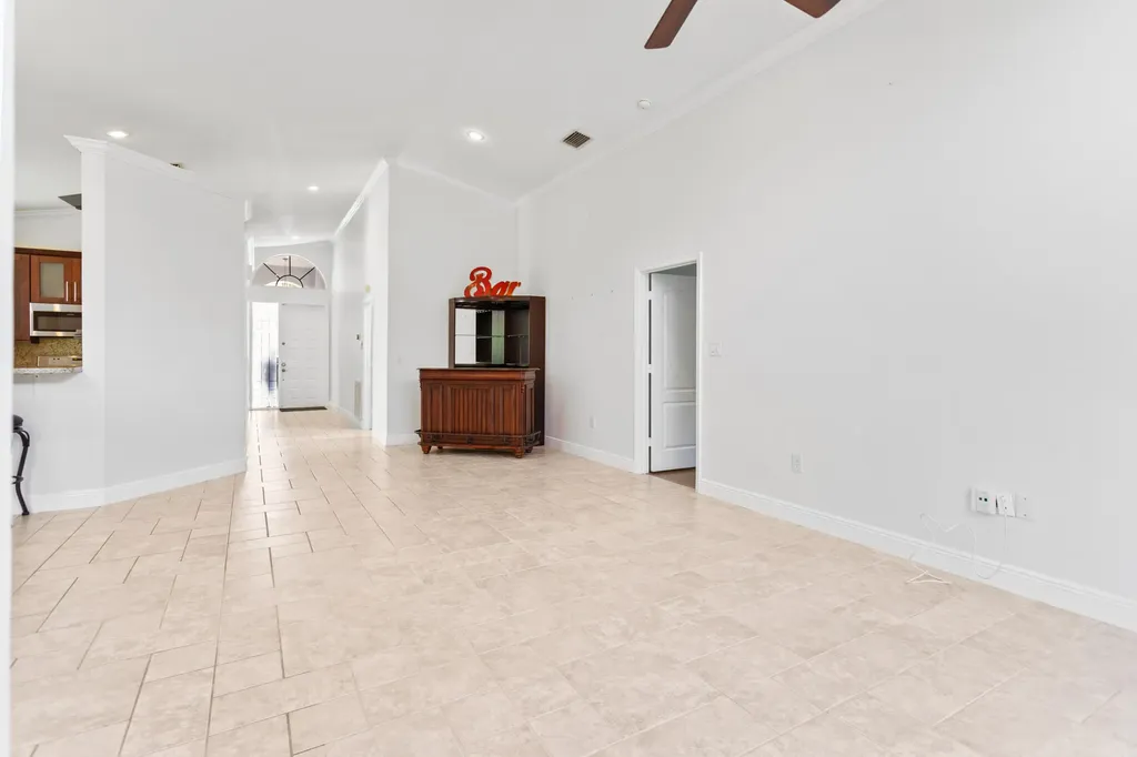 1178 NW 116th Avenue Coral Springs FL 33071
