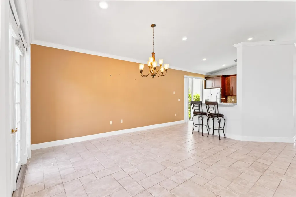 1178 NW 116th Avenue Coral Springs FL 33071