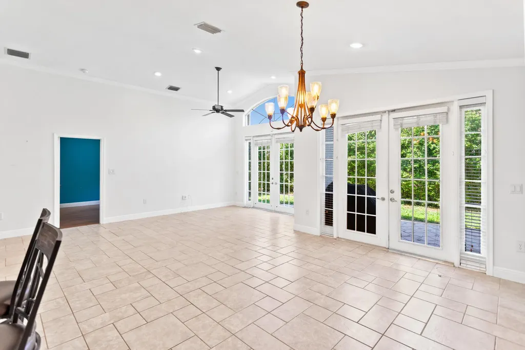 1178 NW 116th Avenue Coral Springs FL 33071