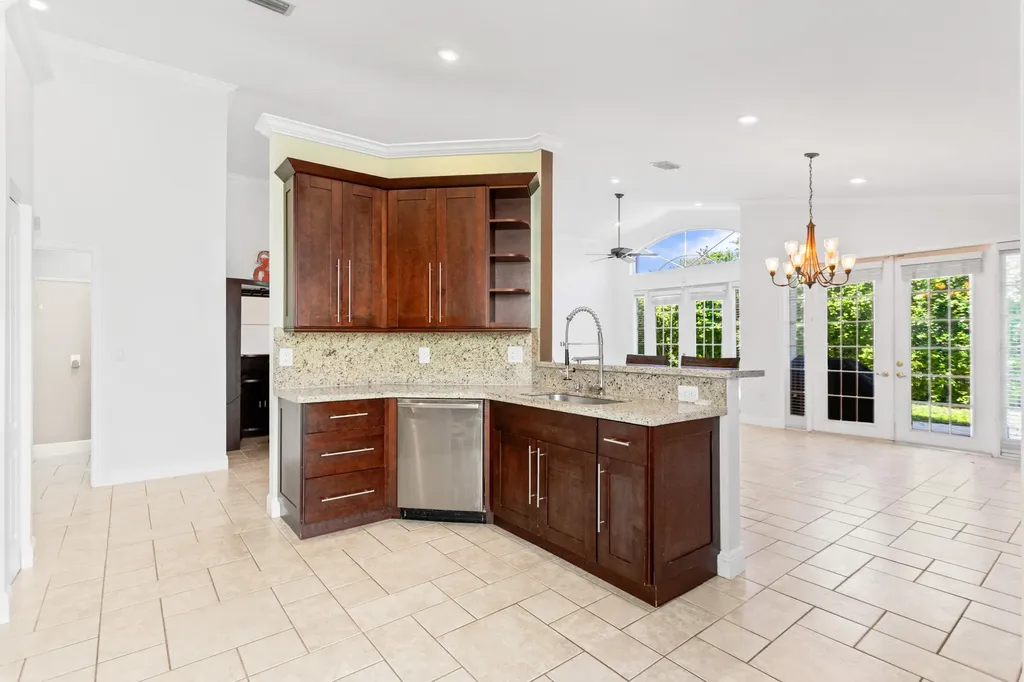 1178 NW 116th Avenue Coral Springs FL 33071