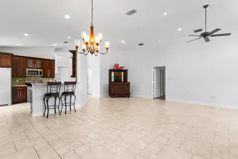 1178 NW 116th Avenue Coral Springs FL 33071