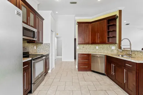 1178 NW 116th Avenue Coral Springs FL 33071