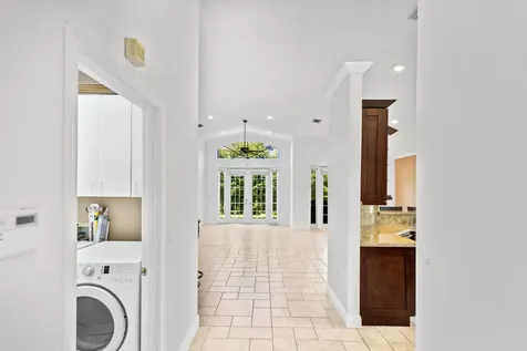 1178 NW 116th Avenue Coral Springs FL 33071
