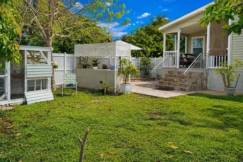 620 NW 215th Avenue Pembroke Pines FL 33029