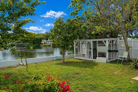 620 NW 215th Avenue Pembroke Pines FL 33029