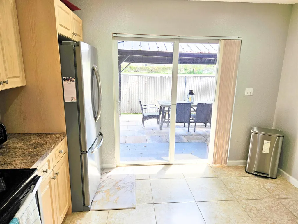 520 N Southridge Road N Delray Beach FL 33444