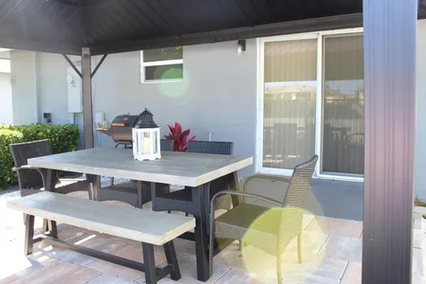 520 N Southridge Road N Delray Beach FL 33444