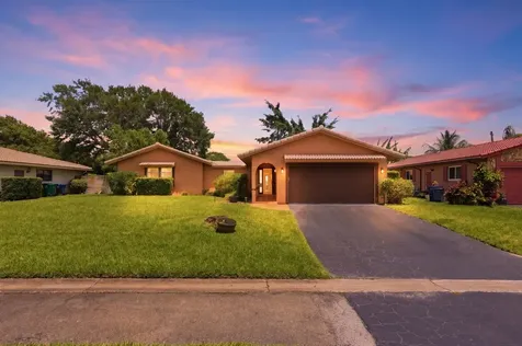 8557 Shadow Wood Boulevard Coral Springs FL 33071