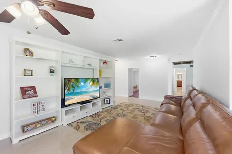8557 Shadow Wood Boulevard Coral Springs FL 33071