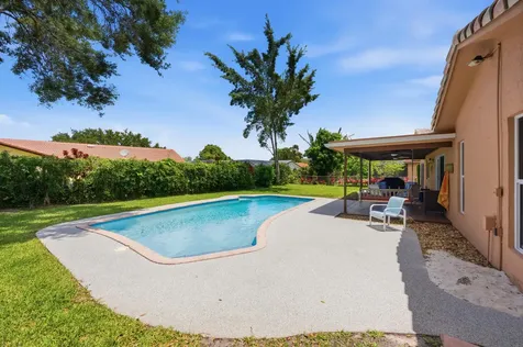 8557 Shadow Wood Boulevard Coral Springs FL 33071