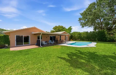 8557 Shadow Wood Boulevard Coral Springs FL 33071