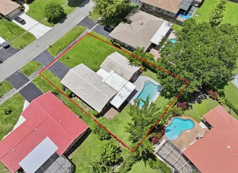 8557 Shadow Wood Boulevard Coral Springs FL 33071