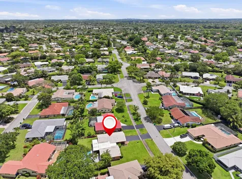 8557 Shadow Wood Boulevard Coral Springs FL 33071