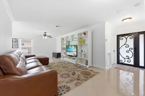 8557 Shadow Wood Boulevard Coral Springs FL 33071