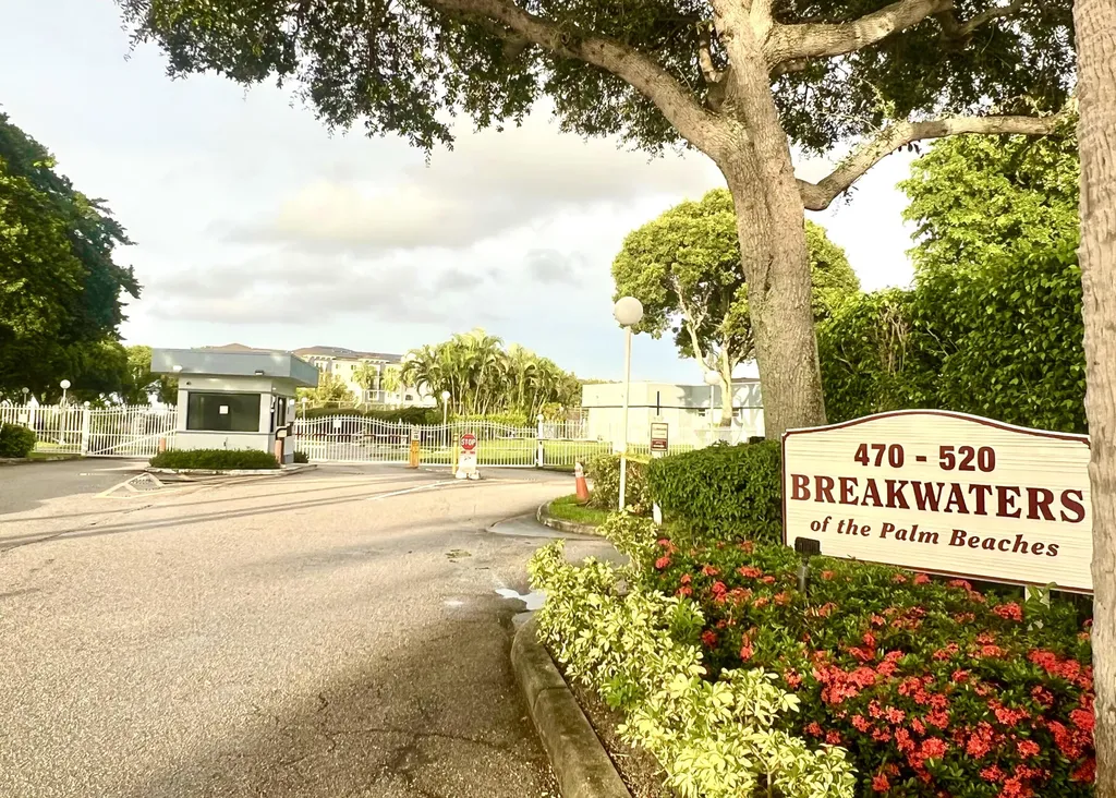 470 Executive Center Drive West Palm Beach FL 33401