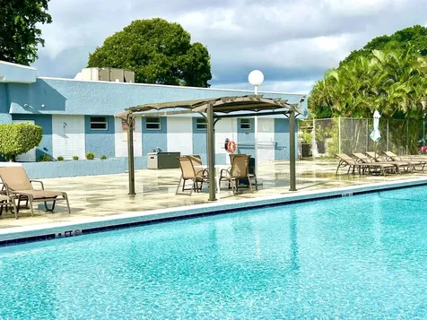 470 Executive Center Drive West Palm Beach FL 33401