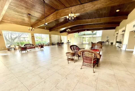 470 Executive Center Drive West Palm Beach FL 33401