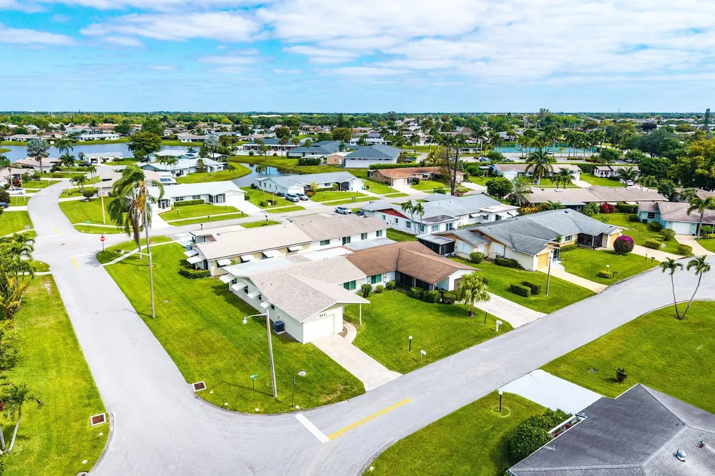 6061 Stanley Lane Delray Beach FL 33484