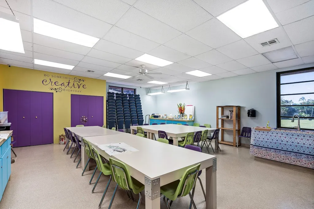 6061 Stanley Lane Delray Beach FL 33484